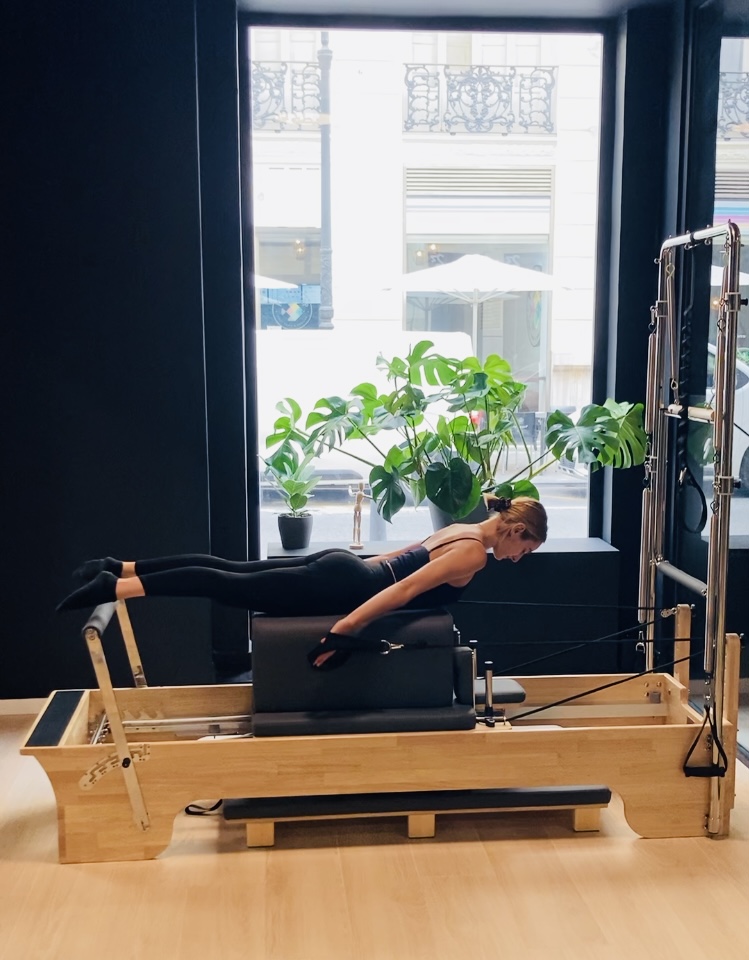 PILATES REFORMER - MÁQUINA - 1 clase semanal 60€/mes - 2 clases semanales 90€/mes - 3 clases semanales 125€/mes - Clase privada de prueba 30€